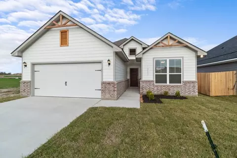1922 Stubbs Dr, Bryan, TX 77807