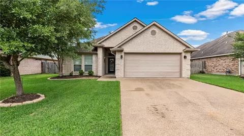 214 Meir Ln, College Station, TX 77845