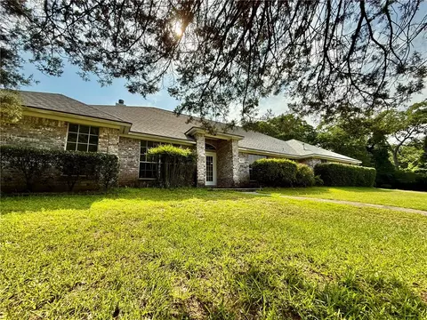 40 Casper Pl, Hilltop Lakes, TX 77871