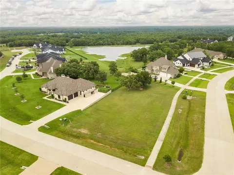 2102 Robcon Way, College Station, TX 77845