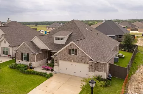 5012 Grayson Way, Bryan, TX 77802