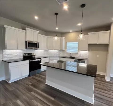 Kitchen - 5323 Lyle Pl, Bryan, TX 77807 photo 1 of 2