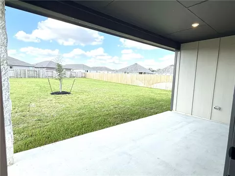 Exterior - 5323 Lyle Pl, Bryan, TX 77807 photo 2 of 4