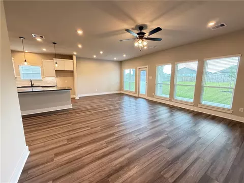 Living - 5323 Lyle Pl, Bryan, TX 77807 photo 1 of 3