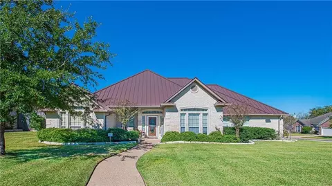 309 Stoney Hills Ct, College Station, TX 77845