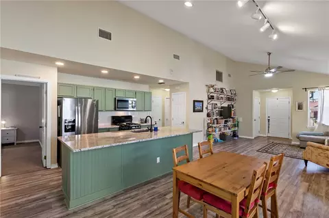 2113 Echols St, Bryan, TX 77801 photo 8