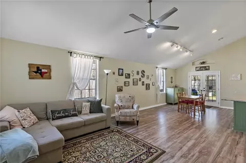 2113 Echols St, Bryan, TX 77801 photo 5