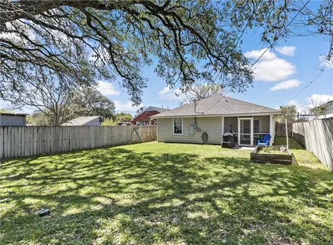 2113 Echols St, Bryan, TX 77801 photo 21