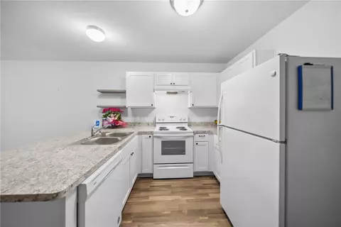Kitchen - 2029 6th St, Hempstead, TX 77445 photo 1 of 2