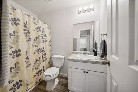 Bath - 2029 6th St, Hempstead, TX 77445 photo 1 of 1