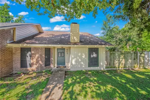 603 San Benito Ct, College Station, TX 77845