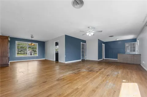 12877 E State Highway 21, Bryan, TX 77808 photo 6