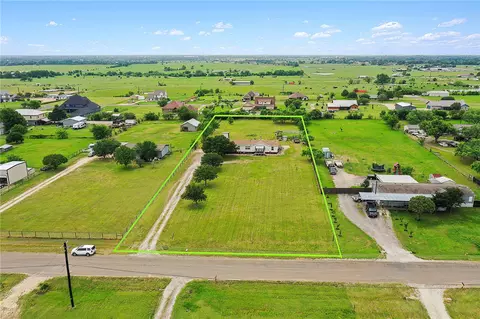 3616 High Country Dr, Bryan, TX 77808