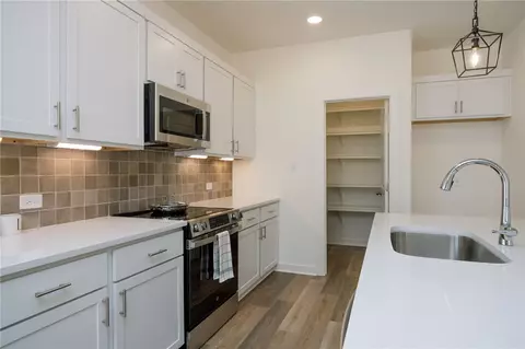 Kitchen - 2784 Messenger Way, Bryan, TX 77803 photo 3 of 5