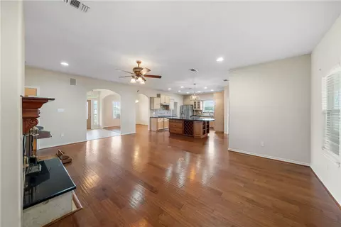 Living - 32287 Rochen Rd, Waller, TX 77484 photo 6 of 6