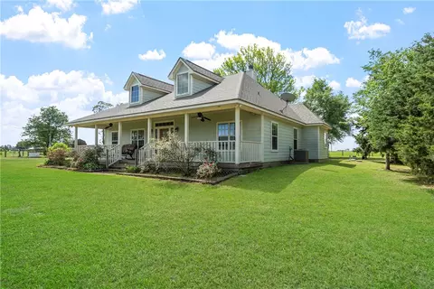 Exterior - 32287 Rochen Rd, Waller, TX 77484 photo 4 of 5