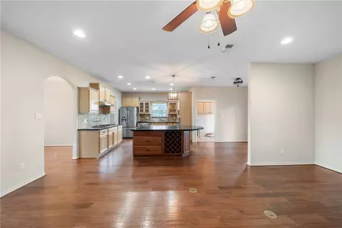Living - 32287 Rochen Rd, Waller, TX 77484 photo 3 of 6