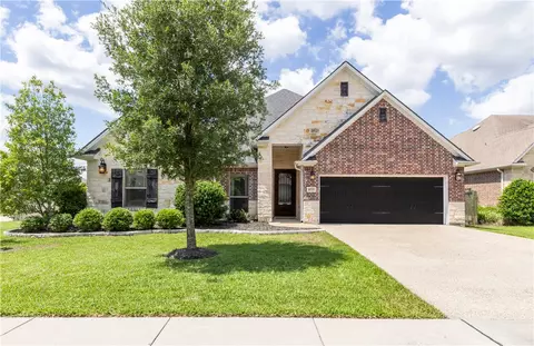 4320 Hadleigh Ln, College Station, TX 77845