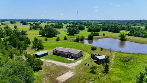 8655 Templeton Rd, Franklin, TX 77856