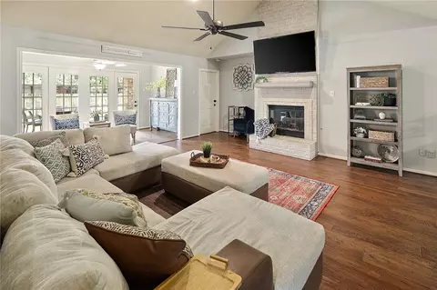 3002 Cortez St, College Station, TX 77845