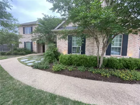 5311 Riviera Ct, College Station, TX 77845
