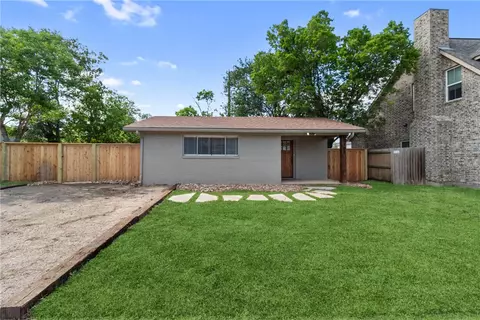 108 Lynn Dr, Bryan, TX 77801