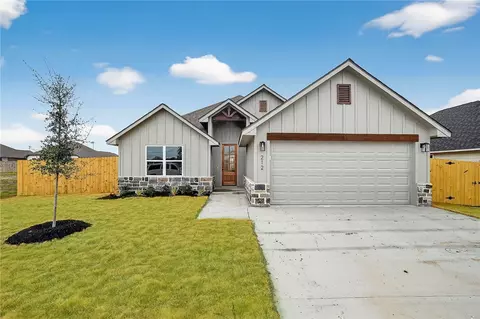 212 Orchard Cv, Snook, TX 77878