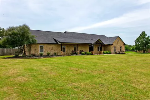 4856 Blazing Trl, Bryan, TX 77808 photo 3