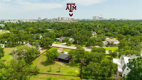 View/Area - 304 Crescent Dr, Bryan, TX 77801 photo 1 of 5