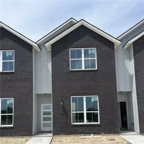 1235 Dorothy Loop, College Station, TX 77845