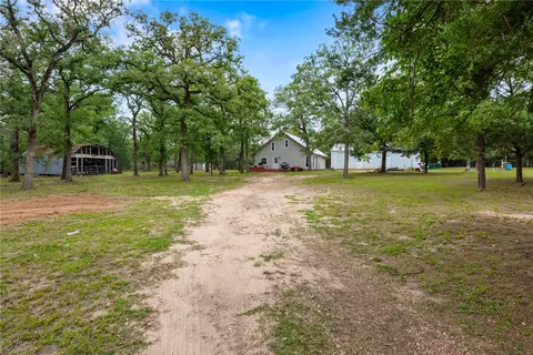 8810 Jackrabbit Ln, Bryan, TX 77808 photo 5