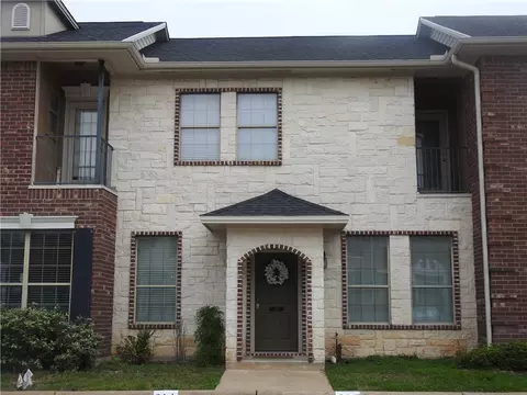 314 Forest Dr, College Station, TX 77840
