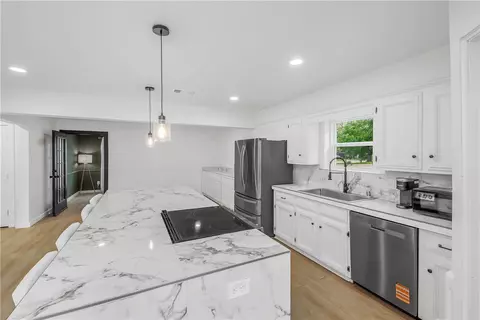 Kitchen - 2430 E Briargate Dr, Bryan, TX 77802 photo 4 of 4