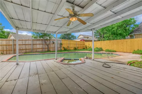Exterior - 2430 E Briargate Dr, Bryan, TX 77802 photo 4 of 6