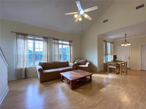 801 Luther Street W 401, College Station, TX 77840