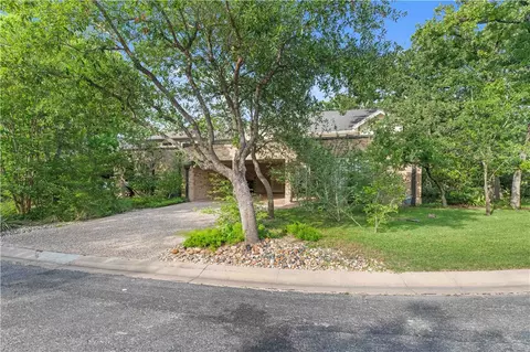 23 Forest Dr, College Station, TX 77840