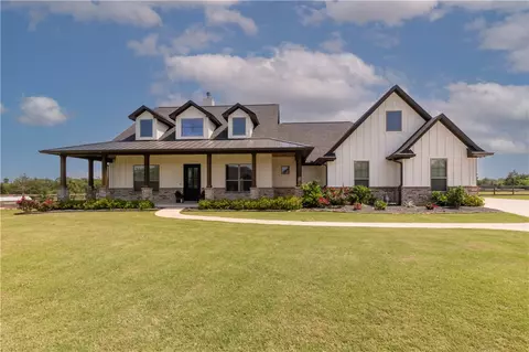 17626 Windsong Dr, College Station, TX 77845