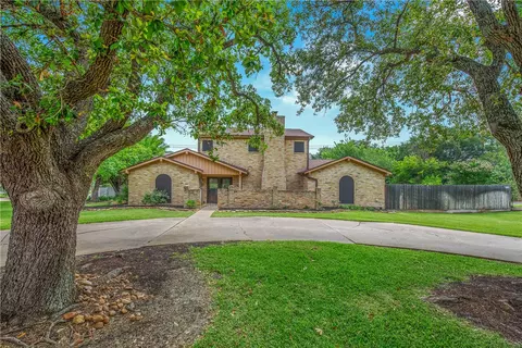 3001 Rustling Oaks Dr, Bryan, TX 77802