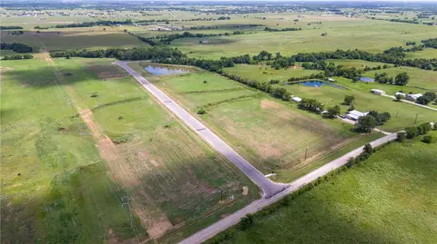 4666 Deadwood Ln, Bryan, TX 77808 photo 7