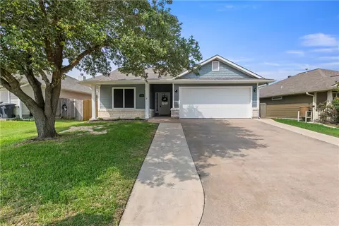 1016 Windmeadows Dr, College Station, TX 77845