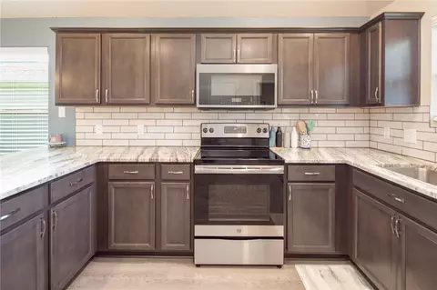 Kitchen - 1908 Basil Ct, Bryan, TX 77801 photo 2 of 4