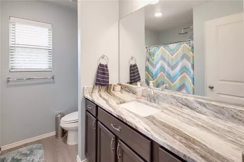 Bath - 1908 Basil Ct, Bryan, TX 77801 photo 1 of 2