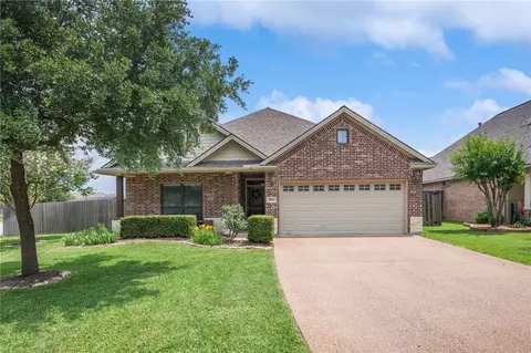 3901 Lienz Ln, College Station, TX 77845