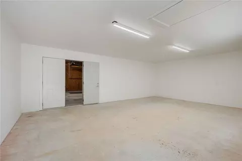 1300 Hoppess St, Bryan, TX 77802 photo 36