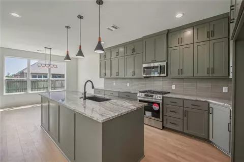 3034 Teller Dr, Bryan, TX 77808 photo 9