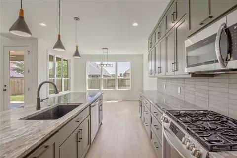 3034 Teller Dr, Bryan, TX 77808 photo 10