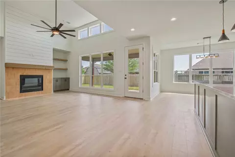 3034 Teller Dr, Bryan, TX 77808 photo 6