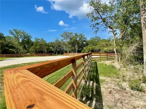 9211 Stetson Dr, Normangee, TX 77871