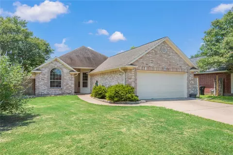 3701 Essen Loop, College Station, TX 77845