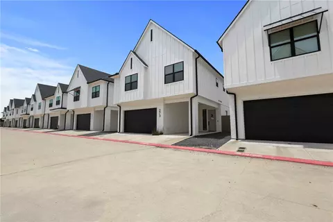 273 Estates Cir, College Station, TX 77840